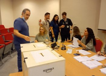 Στις κάλπες για την ανάδειξη της νέας διοίκησης οι νοσοκομειακοί γιατροί