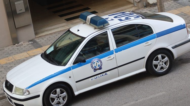 Αναστάτωση στο κέντρο της Καλαμπάκας – Νέα προσαγωγή άνδρα μετά από επιθετική συμπεριφορά