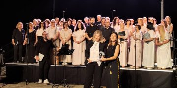 Στον αδελφοποιημένο με τα Τρίκαλα Δήμο Κουρίου, τα 50 κεράκια της Δημοτικής Χορωδίας Τρικάλων    