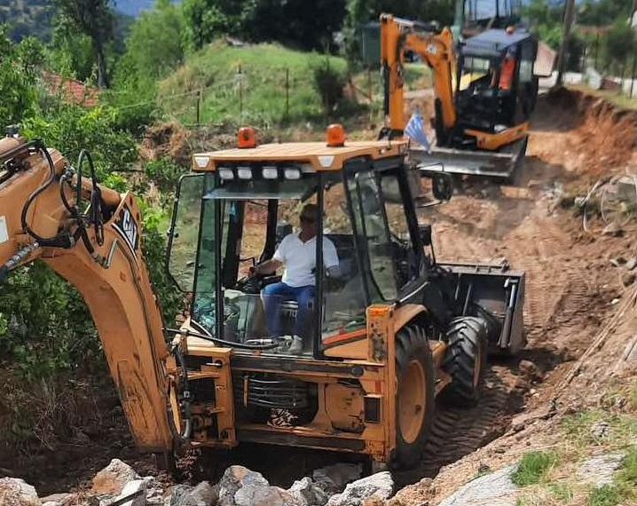 Ξεκίνησε η κατασκευή τοιχείου αντιστήριξης στην είσοδο του Σκεπαρίου – Παρέμβαση για την αποκατάσταση των ζημιών από την κακοκαιρία Boris