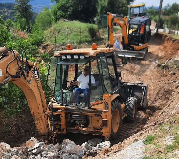 Ξεκίνησε η κατασκευή τοιχείου αντιστήριξης στην είσοδο του Σκεπαρίου – Παρέμβαση για την αποκατάσταση των ζημιών από την κακοκαιρία Boris