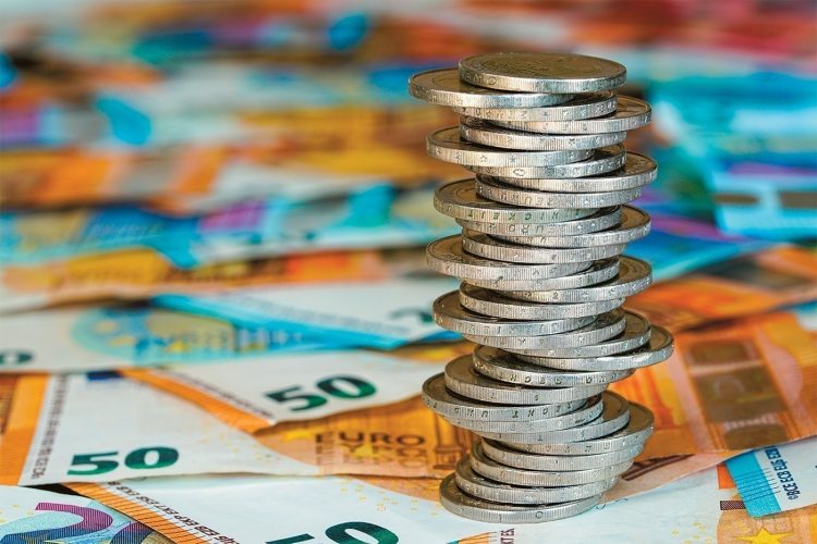 Ενίσχυση άνω των 24.000 ευρώ σε 45 επιχειρήσεις της Νέας Αγχιάλου που επλήγησαν από τις πυρκαγιές του 2023 με απόφαση Θεοδωρικάκου