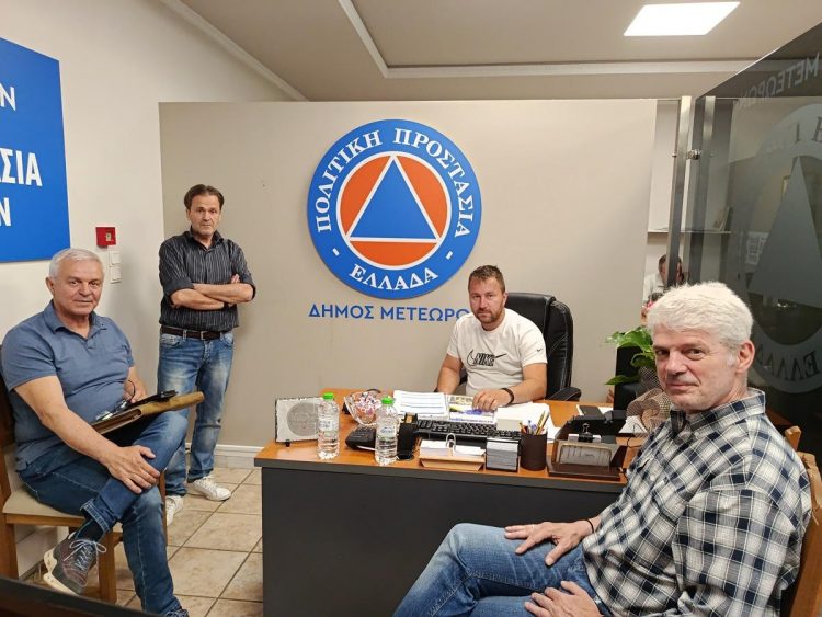 Επίσκεψη Μπίκου στον Δήμο Μετεώρων με θέμα συντονισμό, ετοιμότητα και πρόληψη για την αντιπυρική περίοδο