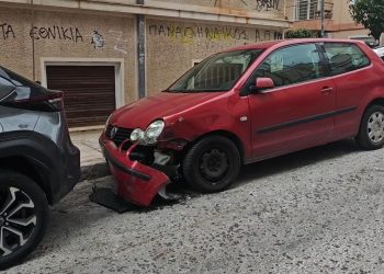 Κι άλλος μεθυσμένος οδηγός με “βραχιολάκια” – Έπεσε πάνω σε σε σταθμευμένο όχημα