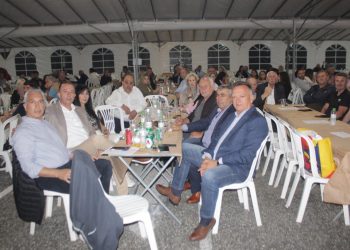 Στο παραδοσιακό πάρτι νεολαίας στο Περτούλι ο Κώστας Μαράβας