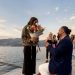 Μαγική πρόταση γάμου με ιστιοπλοϊκό στις Αλυκές Βόλου – Γονάτισε στην προβλήτα και της χάρισε το δαχτυλίδι [εικόνες και βίντεο]
