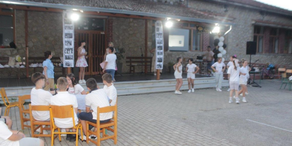 Αποχαιρέτησαν το καλοκαίρι οι μαθητές του Δημοτικού Σχολείου Παλαιομοναστήρου και καλωσόρισαν το καλοκαίρι