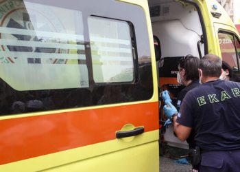 Ιερέας έπεσε από στέγη και μεταφέρθηκε σοβαρά τραυματισμένος στο Πανεπιστημιακό