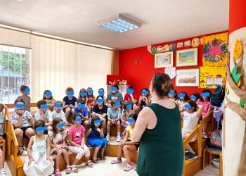 Δημιουργία και φαντασία στο εργαστήριο «Ο ήρωάς μου, εγώ» στη Δημοτική Βιβλιοθήκη Τρικάλων