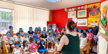 Δημιουργία και φαντασία στο εργαστήριο «Ο ήρωάς μου, εγώ» στη Δημοτική Βιβλιοθήκη Τρικάλων