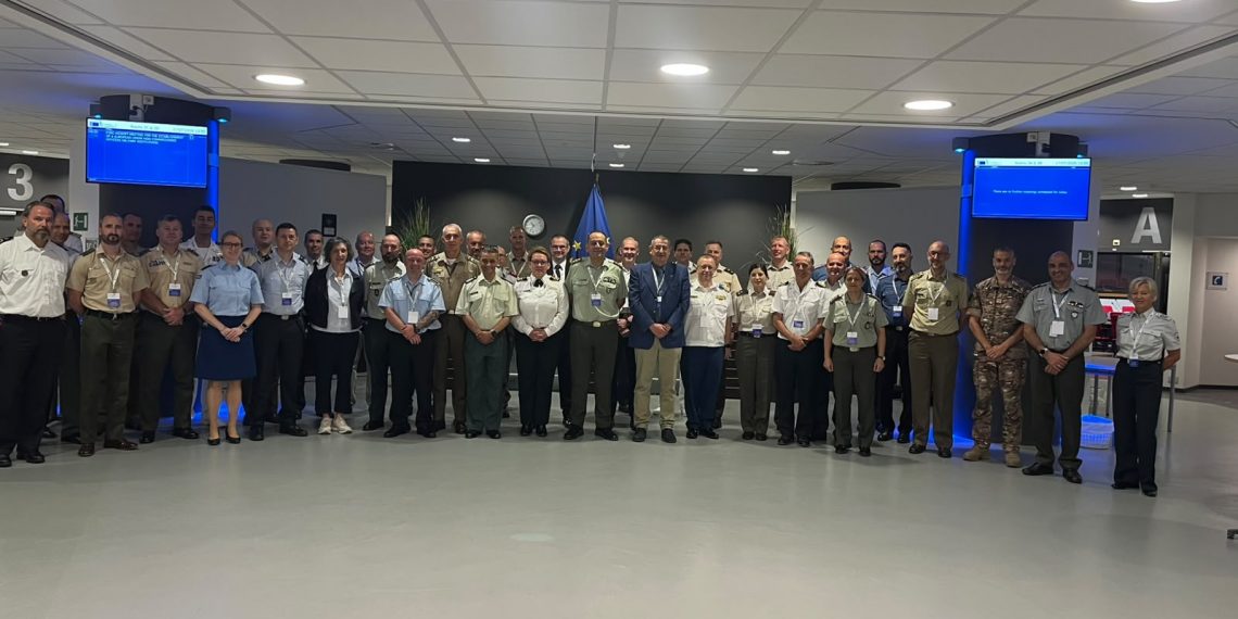 Συμμετοχή της ΣΜΥ στην Εναρκτήρια Συνάντηση για τη Δημιουργία Δικτύου Σχολών Υπαξιωματικών της Ευρωπαϊκής Ένωσης (ΦΩΤΟ)
