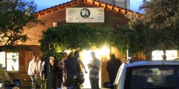 Νίκος Μπολώτας: Ο πρώτος εκφωνητής της ΕΡΑ Βόλου και τα ερωτικά ραβασάκια από θαυμάστριες (ΦΩΤΟ)