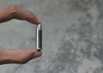 “Στα πράσα” δύο οδηγοί χωρίς δίπλωμα | Ο ένας μεθυσμένος, ο άλλος με ….φυσίγγιο (!)