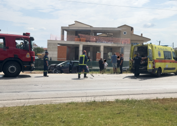Τροχαίο με τέσσερις τραυματίες στην Περιφερειακή Τρικάλων (φωτ.)