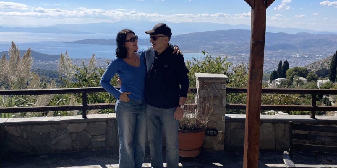 Η ηθοποιός με τον Θεσσαλό γιατρό και ο έρωτας για το Πήλιο και τη Μαγνησία (φωτο)