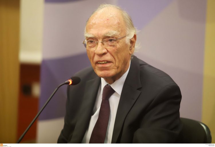 Πέθανε ο Βασίλης Λεβέντης σε ηλικία 75 ετών
