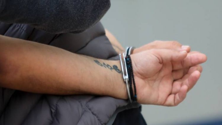 Συνελήφθη ανήλικος για το αδίκημα της διακεκριμένης κλοπής – Για παραμέληση εποπτείας η μητέρα του