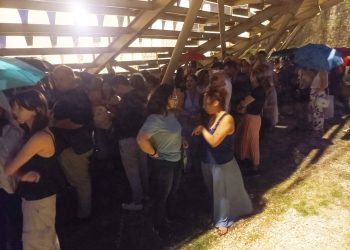 Τρίκαλα: Το μπουρίνι ανέβαλε τη θεατρική παράσταση “Ο επιθεωρητής Ντρέικ και η μαύρη χήρα” – Η νέα ημερομηνία (ΦΩΤΟ)