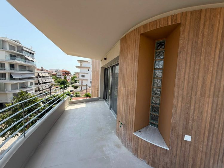Τρίκαλα: Ενοικιάζεται νεόδμητο γωνιακό διαμέρισμα κοντά στην πλατεία Αγρότισσας (ΦΩΤΟ)