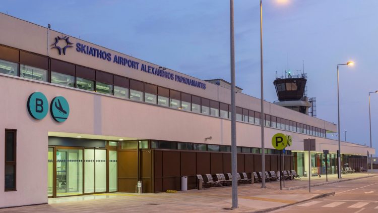 Συνελήφθη σαν κλέφτης για κλοπή σε εστιατόριο στη Σκόπελο και είναι αθώος