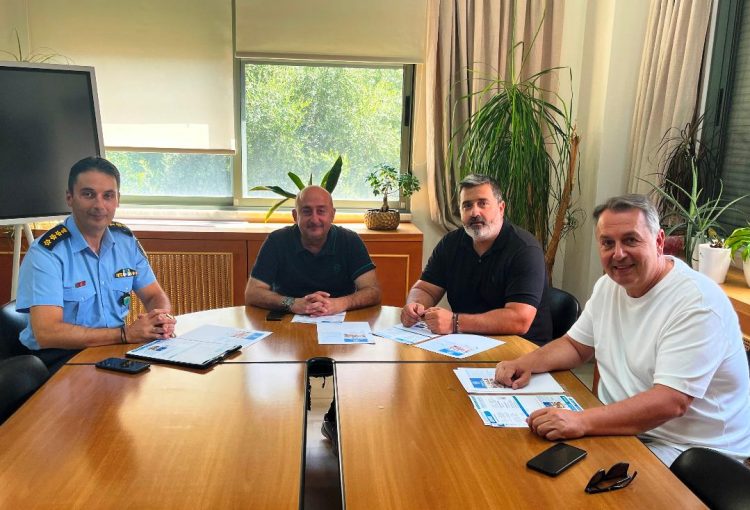 Τριπλή συνεργασία στα Τρίκαλα ενάντια στις τηλεφωνικές απάτες