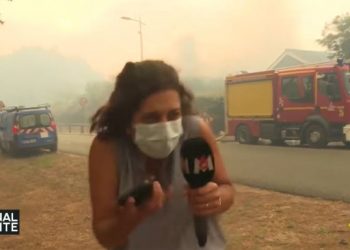 Τρόμος στον αέρα: Φιάλη υγραερίου εξερράγη δίπλα σε δημοσιογράφο στις φωτιές του Μπορντό (video)