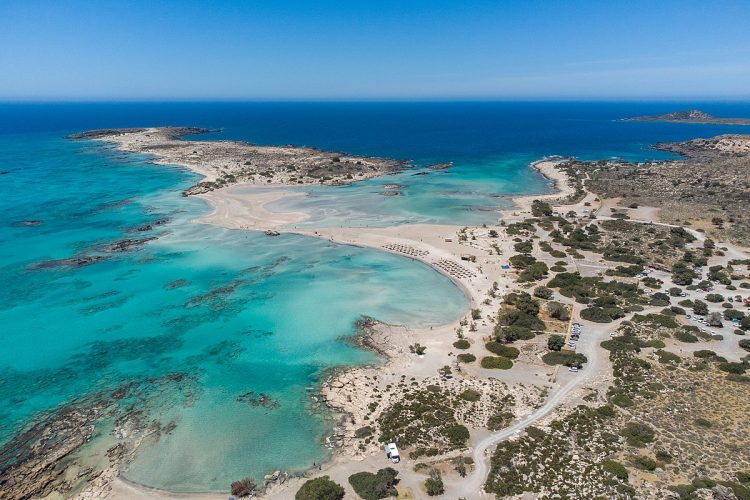 Ελαφονήσι: Ο εξωτικός ροζ παράδεισος της Κρήτης (βίντεο)