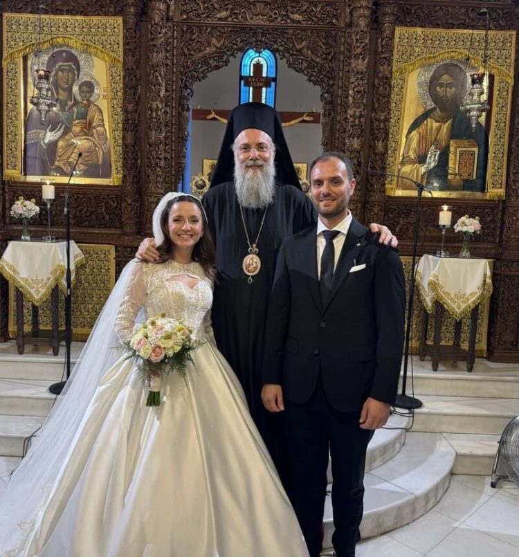 Να ζήσετε, Πρόδρομε και Βασιλική! – Ο γάμος του Πρωτοψάλτη του Ι.Ν. Αγίου Νεκταρίου Τρικάλων (ΦΩΤΟ)