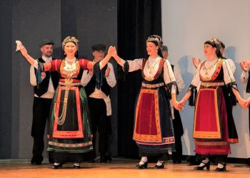 Στον Έβρο ο Χορευτικός όμιλος Τρικάλων για το 30ο Πανελλήνιο Φεστιβάλ Χορού στην Άνθεια