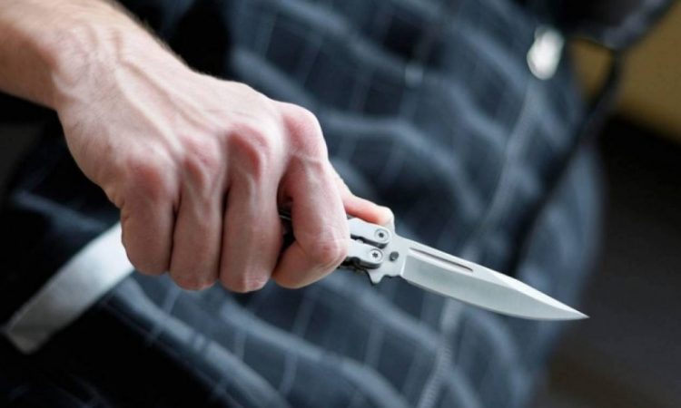 Επίθεση με μαχαίρι σε νεαρό στον Πλαταμώνα – Έκκληση της οικογένειας για πληροφορίες