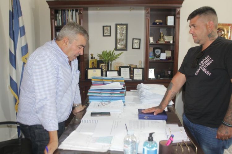 Ορκωμοσία νέου υπαλλήλου στον Δήμο Πύλης   