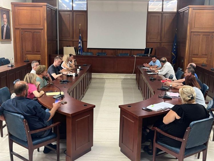Συνεδρίασαν στον Δ. Τρικκαίων τα αρμόδια όργανα Πολιτικής Προστασίας για τον καύσωνα