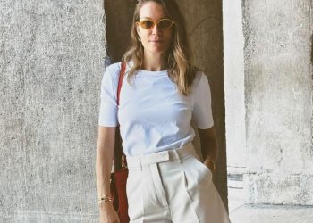 Οι βερμούδες στο γραφείο είναι το formal look με το οποίο θα επιβιώσεις στον καύσωνα