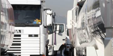 Τελεσίγραφο των αυτοκινητιστών για απεργία διαρκείας (φωτό – βίντεο)